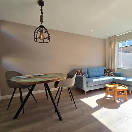 De Juttershut 別荘 *