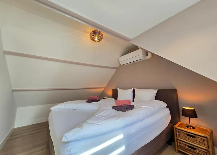 度假居 De Juttershut