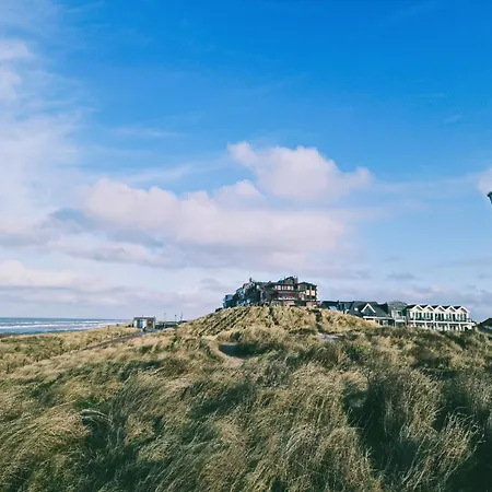 De Juttershut * Egmond aan Zee